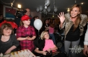 Nadine_Coyle_at_Northern_Ireland_Childrens_Hospital_041209_3.jpg