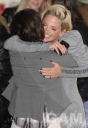 Имя файла=Cheryl_and_Sarah_leaving_The_X_Factor_studios_061209_76.jpg
Размер файла=116КБ
Размеры=689x1000
Дата=Март 10, 2012 Cheryl_and_Sarah_leaving_The_X_Factor_studios_061209_76.jpg