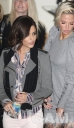 Имя файла=Cheryl_and_Sarah_leaving_The_X_Factor_studios_061209_77.jpg
Размер файла=109КБ
Размеры=580x1000
Дата=Март 10, 2012 Cheryl_and_Sarah_leaving_The_X_Factor_studios_061209_77.jpg