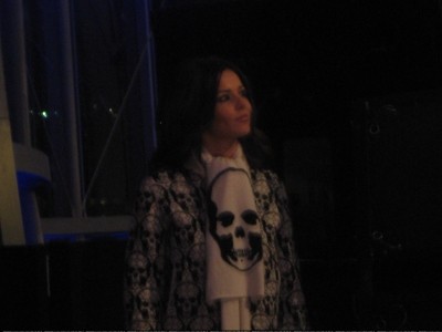 Cheryl_on_stage_at_the_Sage_in_Newcastle_with_Joe_McElderry_071209_12.JPG
