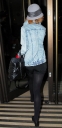 Nicola_Roberts_arriving_at_her_hotel_in_London_091209_4.jpg