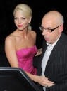 Имя файла=Sarah_Harding_arrives_back_at_her_hotel_from_the_Afterparty_091209_23.jpg
Размер файла=1160КБ
Размеры=2233x3000
Дата=Март 10, 2012 Sarah_Harding_arrives_back_at_her_hotel_from_the_Afterparty_091209_23.jpg