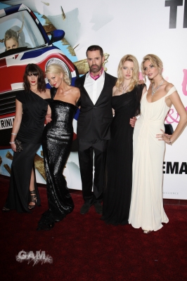 Sarah_Kimberley_and_Nicola_at_St_Trinians_2_premiere_091209_48.jpg