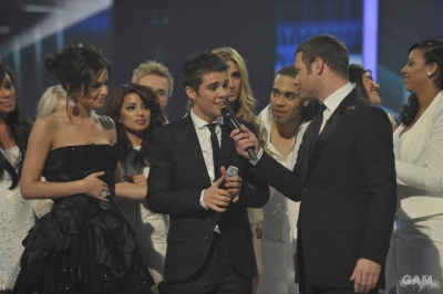Cheryl_Cole__Judges_on_The_X_Factor_131209_15.jpg