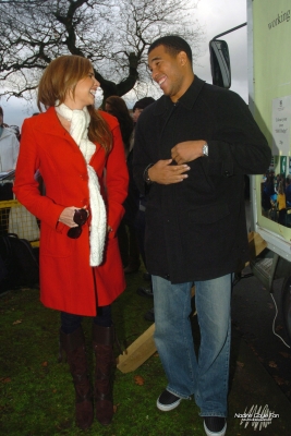 Nadine_Coyle_Guinness_World_Record_Tree_planting_attempt_051209_3.jpg