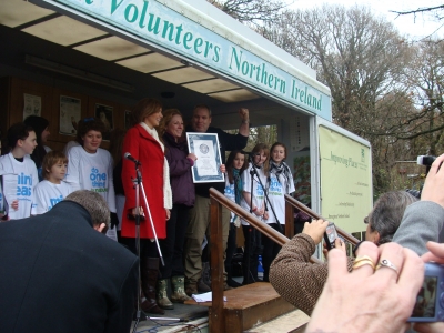 Nadine_Coyle_Guinness_World_Record_Tree_planting_attempt_051209_36.jpg