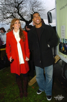 Nadine_Coyle_Guinness_World_Record_Tree_planting_attempt_051209_7.jpg