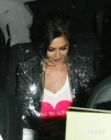 Имя файла=Nicola_and_Cheryl_leaving_XFactor_Studios_131209_20.jpg
Размер файла=339КБ
Размеры=1899x2404
Дата=Март 10, 2012 Nicola_and_Cheryl_leaving_XFactor_Studios_131209_20.jpg