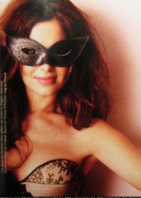 Cheryl_-_Glamour_Magazine_February_2010_Roberts_Erdmann_17.jpg