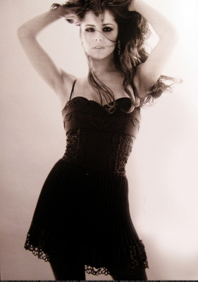 Cheryl_-_Glamour_Magazine_February_2010_Roberts_Erdmann_21.jpg