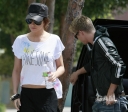 Cheryl_and_Derek_arriving_at_the_Pacific_Theatres_01_08_10_1.jpg