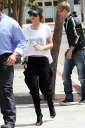 Cheryl_and_Derek_arriving_at_the_Pacific_Theatres_01_08_10_32.jpg