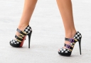 Cheryl_arrives_for_XFactor_auditions_in_London_21_06_10_37.jpg