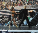 Cheryl_at_the_Capital_Summertime_Ball_Performance_06_06_10_39.jpg
