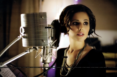 Cheryl_Cole_Through_My_Eyes_2010_33.jpg