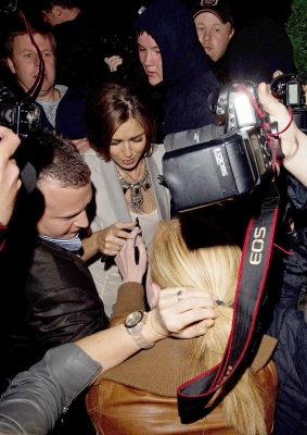 Cheryl_Cole_arrives_at_the_LG_Arena_in_Birmingham_13_06_10_91.jpg