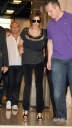 Cheryl_Cole_leaving_her_hotel_in_Paris_5_06_10_9.jpg
