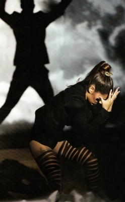 Cheryl_Cole_Promise_This_video_shoot_2.jpg