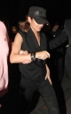 Cheryl_Cole_returning_to_her_hotel_in_Paris_4_06_10_24.jpg