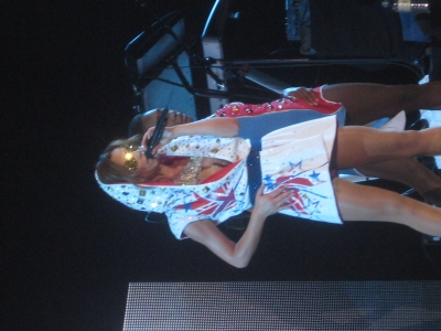 Cheryl_Supporting_BEP_-_Birmingham_010610_Fan_Pics_2810829.JPG