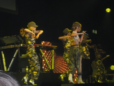 Cheryl_Supporting_BEP_-_Birmingham_010610_Fan_Pics_284329.JPG