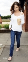 Cheryl_Tweedy_at_Starbucks_in_Surrey_28_07_10_78.jpg