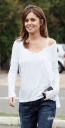 Cheryl_Tweedy_at_Starbucks_in_Surrey_28_07_10_9.jpg