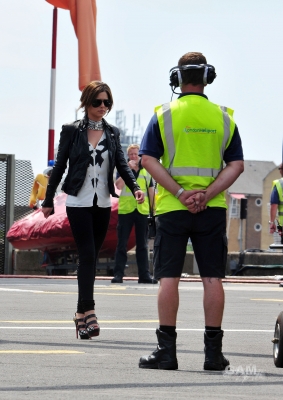 X_Factor_judges_seen_getting_a_helicopter_in_London_23_06_10_109.jpg