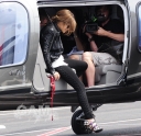 X_Factor_judges_seen_getting_a_helicopter_in_London_23_06_10_46.jpg
