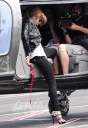 X_Factor_judges_seen_getting_a_helicopter_in_London_23_06_10_47.jpg