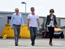 X_Factor_judges_seen_getting_a_helicopter_in_London_23_06_10_80.jpg