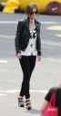 X_Factor_judges_seen_getting_a_helicopter_in_London_23_06_10_90.jpg
