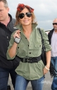 Cheryl_Cole_arrives_at_Heathrow_30_04_10_49.jpg
