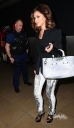 Cheryl_Cole_arrives_at_Heathrow_airport_11_04_10_9.jpg