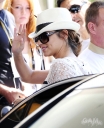 Cheryl_Cole_at_her_hotel_in_Cannes_21_05_10_10.jpg