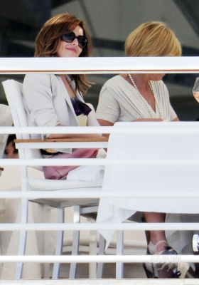 Cheryl_Cole_at_Hotel_De_Cap_in_France_18_05_10_40.jpg