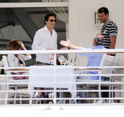 Cheryl_Cole_at_Hotel_De_Cap_in_France_18_05_10_69.jpg