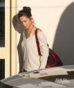 Cheryl_Cole_arriving_at_Xfactor_studios_10_10_10_4.jpg