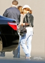 Cheryl_leaves_a_studio_in_Los_Angeles_California_4_04_10_17.jpg