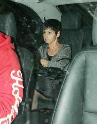 Cheryl_and_Joan_Tweedy_leaving_ITV_studios_together_14_10_10_11.jpg
