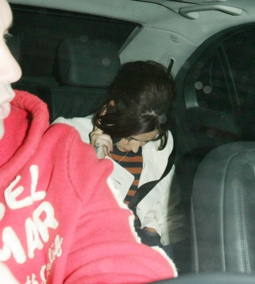 Cheryl_and_Joan_Tweedy_leaving_ITV_studios_together_14_10_10_14.jpg