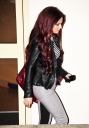 Имя файла=Cheryl_arriving_at_X_Factor_studios_with_red_hair_15_10_10_35.jpg
Размер файла=1286КБ
Размеры=2600x3738
Дата=Март 11, 2012 Cheryl_arriving_at_X_Factor_studios_with_red_hair_15_10_10_35.jpg