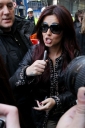 Cheryl_Cole_leaving_Radio_Two_studios_21_10_10_199.jpg