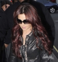 Cheryl_Cole_leaving_Radio_Two_studios_21_10_10_88.jpg