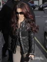 Cheryl_Cole_leaving_Radio_Two_studios_21_10_10_90.jpg