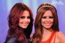 Cheryl_unveiling_her_waxwork_at_Madame_Tussauds_20_10_10_131.jpg