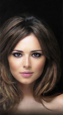 Girls_Aloud_-_Donna_Trope_Eylure_promotion_2010_4.jpg
