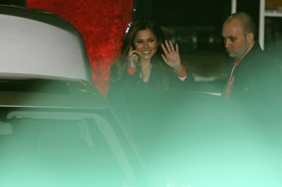Cheryl_Cole_leaving_the_X_Factor_studios_29_10_10_2.jpg