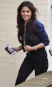 Cheryl_Cole_arriving_at_X_Factor_studios_05_11_10_2.jpg