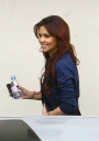 Cheryl_Cole_arriving_at_X_Factor_studios_05_11_10_4.jpg